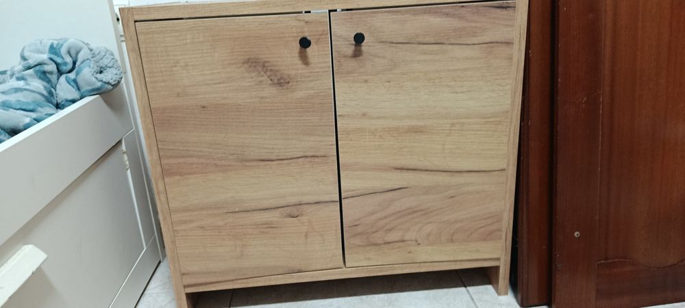 Vendo móvel para lavatório