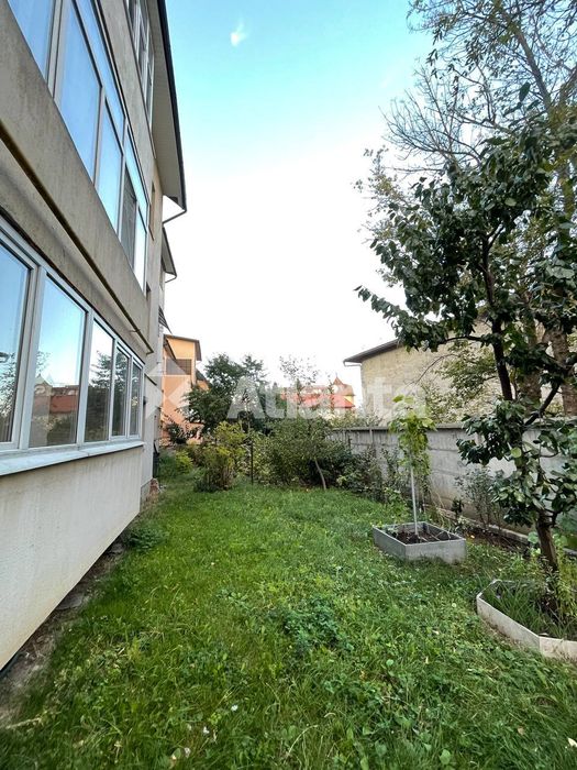 4х кім квартира по вул. Ф. Достоєвського, 120м²