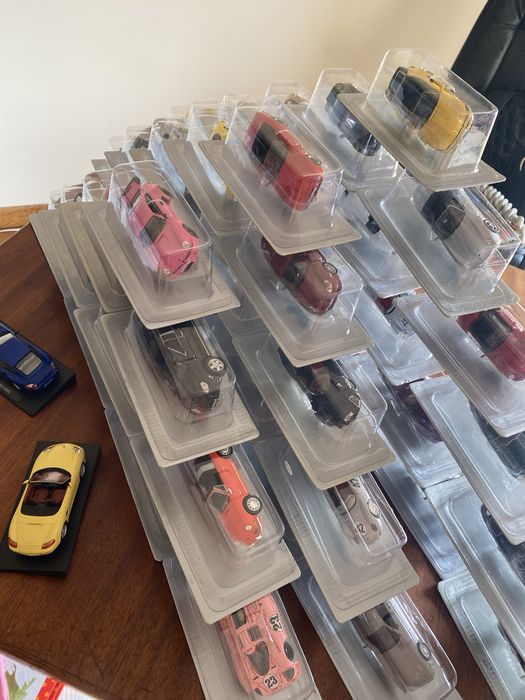DEAGOSTINI 1:43 scale Porsche Diecast Collection + revistas