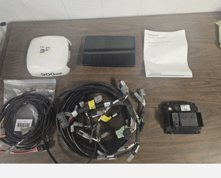 Продам курсоуказатель Trimble GFX750/XCN1050 и антена NAV900 комплект