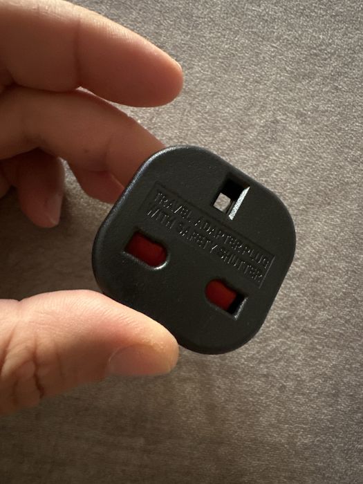 Adaptador Viagem Europa / Reino Unido UK