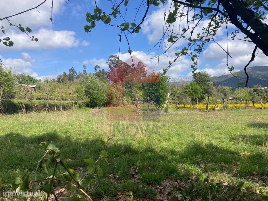 Terreno agrícola, Oriz Santa Marinha — Oriz (Santa Marinha) E Oriz (São Miguel), Braga