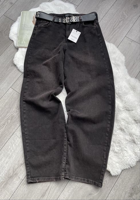 коричневі джинси баггі