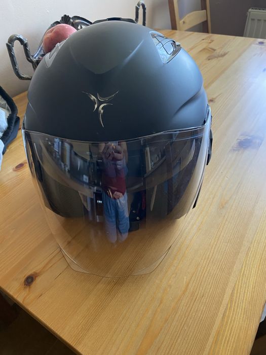 Sprzedam kask na motor