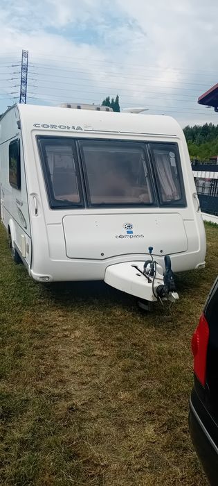 Sprzedam  Compas  Corona 2009r przedsionek  muwer  1150dmc pokrowiec na zime