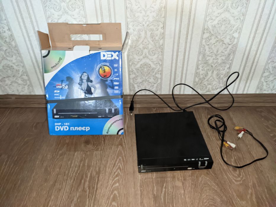 Продам DVD плеер DEX DVP-181.