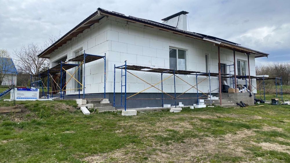 Утеплення та декорування фасадів