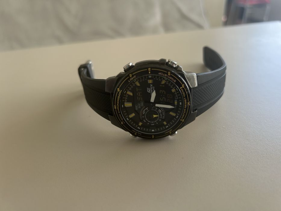 Годинник Casio Ediface