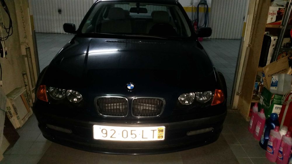 Venda BMW 320d sedan carro de garagem Alverca Do Ribatejo E Sobralinho
