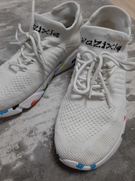 Продам кросівки wazixie 40 розмір