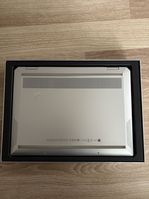 Sprzedam Laptop HP Spectre x360 14-ea1432nw