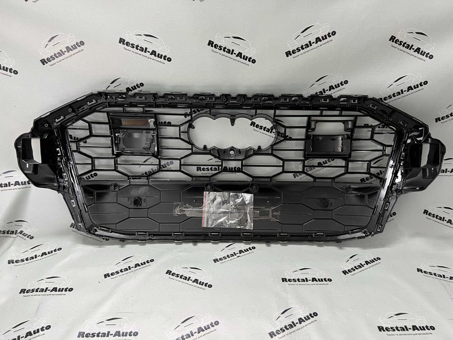 Audi Q7 4M решітка радіатора 2020–2022