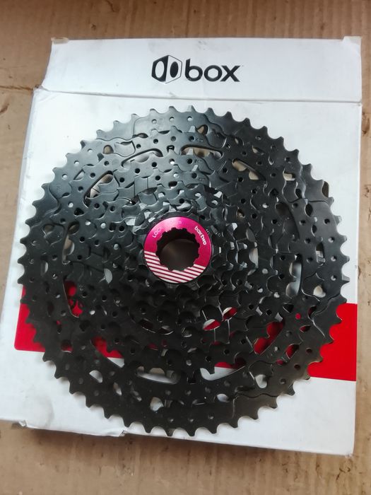 Nowa kaseta box components 9 biegów,11-50
