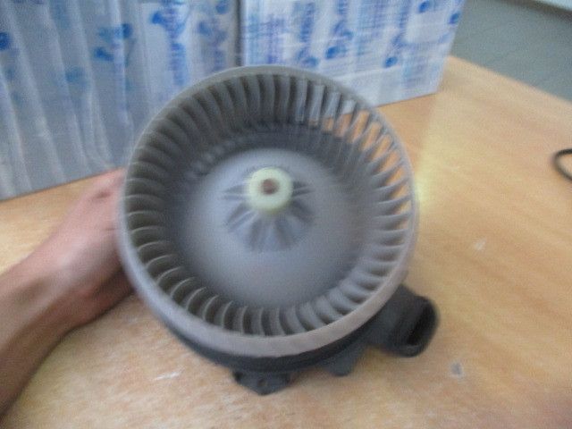 Motor da chauffage / sofagem TOYOTA Auris Hatchback (_E15_)