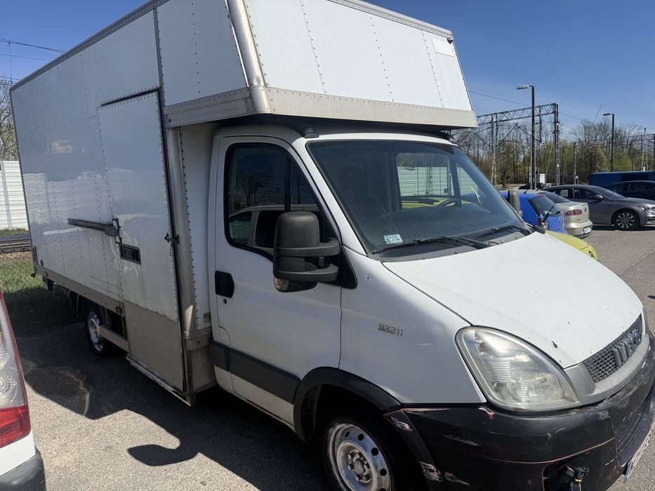 Iveco kontener. Winda