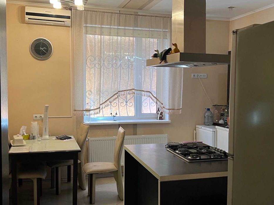 Дом для семьи в центре