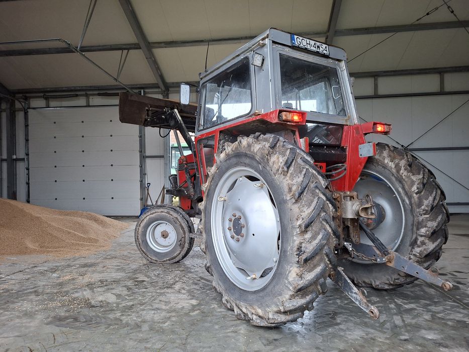 Massey Ferguson 590