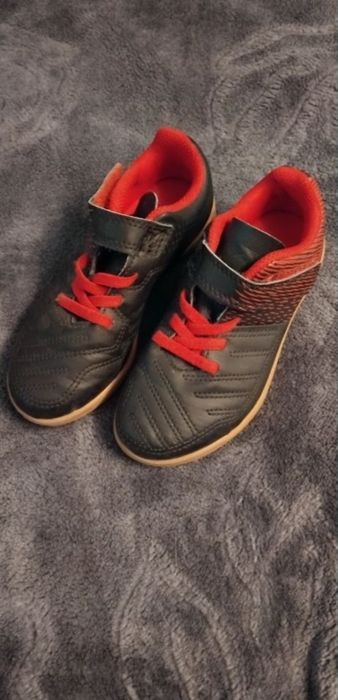 Buty halówki Decathlon Imviso rozm. 28