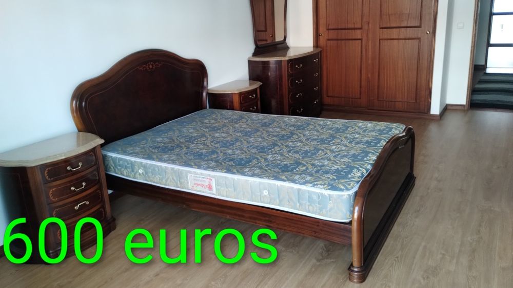 Jogo de quarto completo madeira nobre