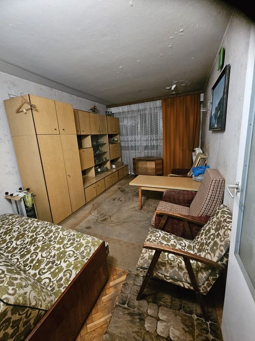 Sprzedam mieszkanie na parterze  do remontu