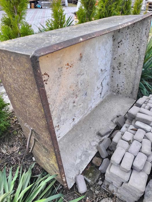 Ящики металічні (2)