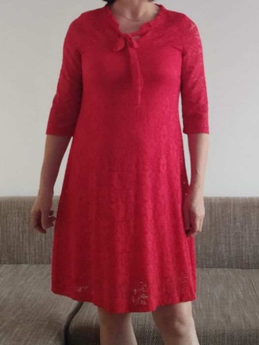 Koronkowa sukienka Miss Classic L