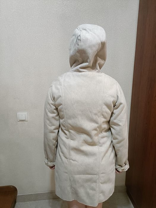 Плащ для жінки ,пальто