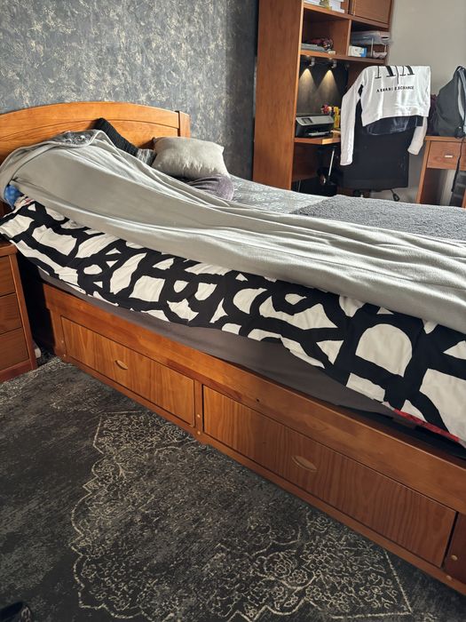 Cama de solteiro do Hiper Centro do Móvel Com Colchão