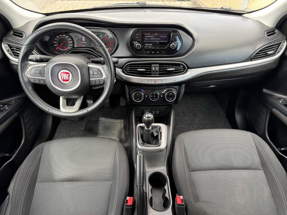 Fiat Tipo Station Wagon 1.4 Turbo Lounge GPL foto 2