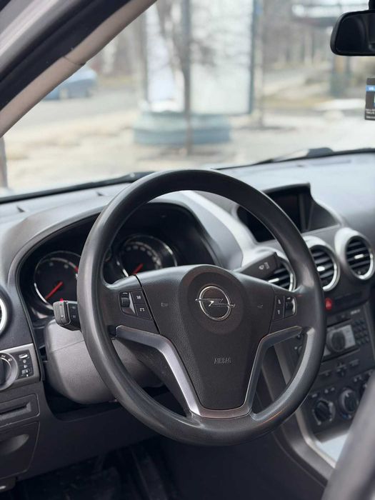 Opel Antara 2 л дизель