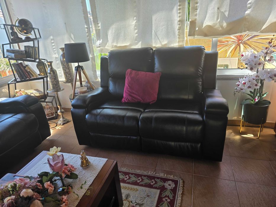 Conjunto de 2 sofás (3+2 lugares) eléctricos