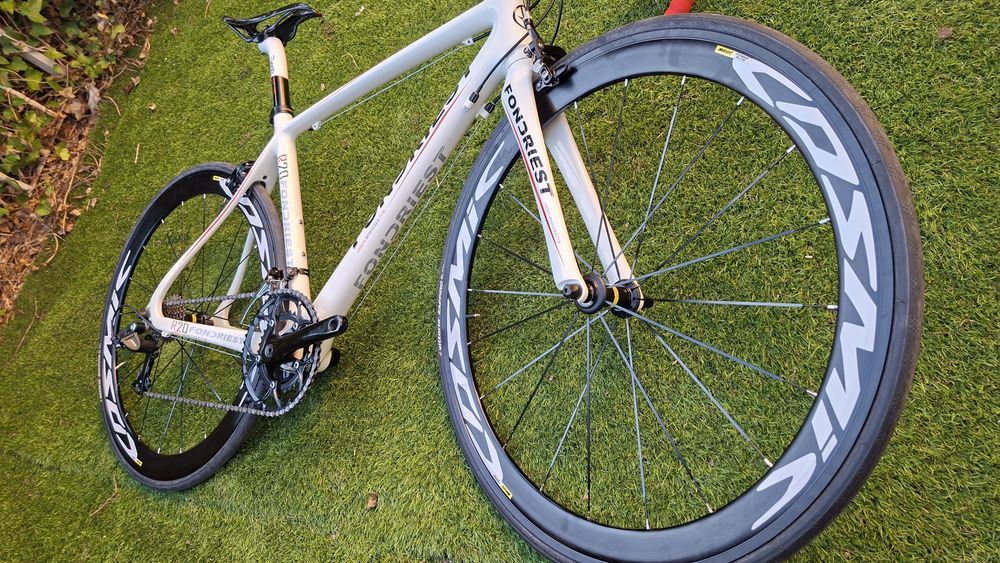 Fondriest R20 Carbon Monocoque. T47 T49