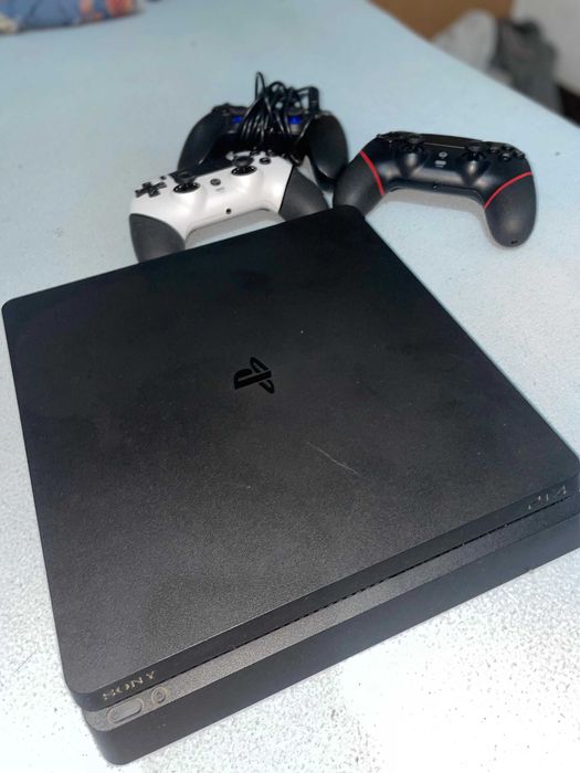 Playstation 4 slim 865gb