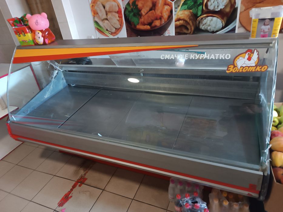 Холодильна вітрина м'ясна Росс siena 2.1 м. під реставрацію +5-5