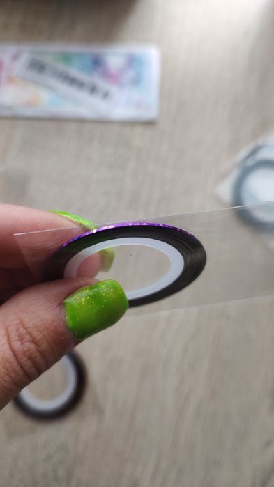 Zestaw tasiemek do zdobień paznokci i folie