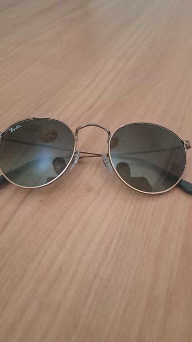 oculos RYBAN como novos
