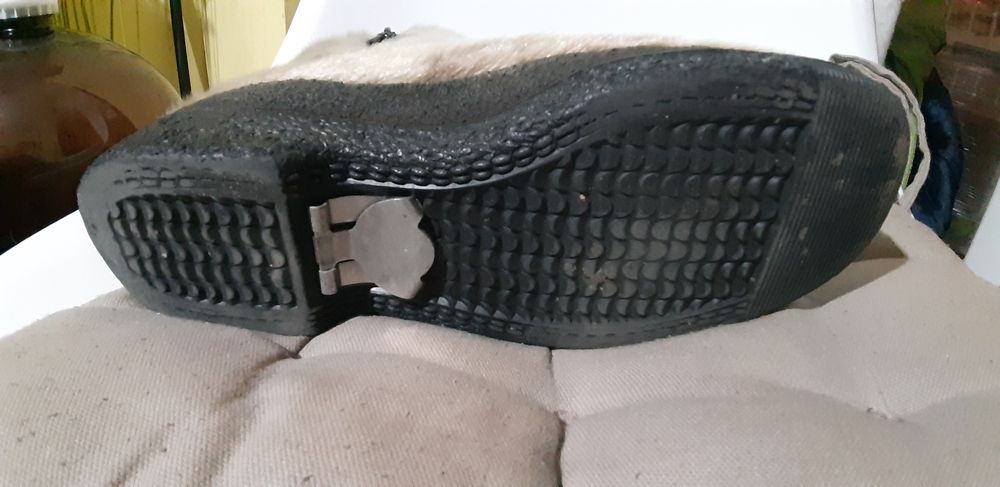 Ботинки, унти, уггі чоловічі