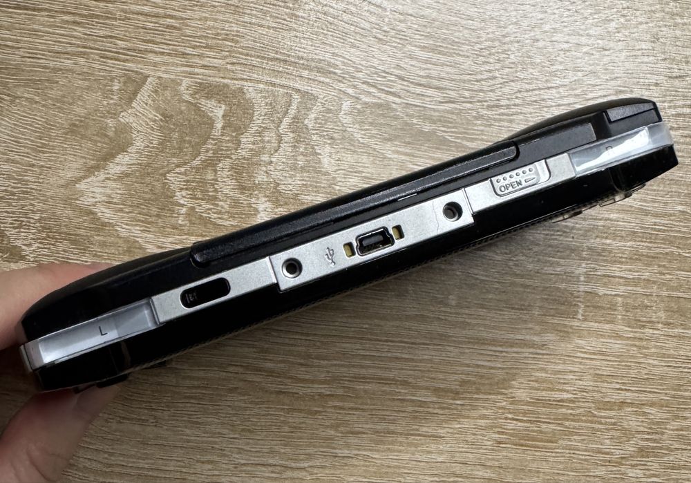 Портативна ігрова приставка консоль Sony PlayStation PSP 1000 32 gb