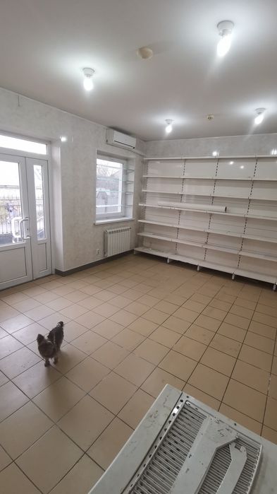 Стелажі металемві універсальні 15шт.