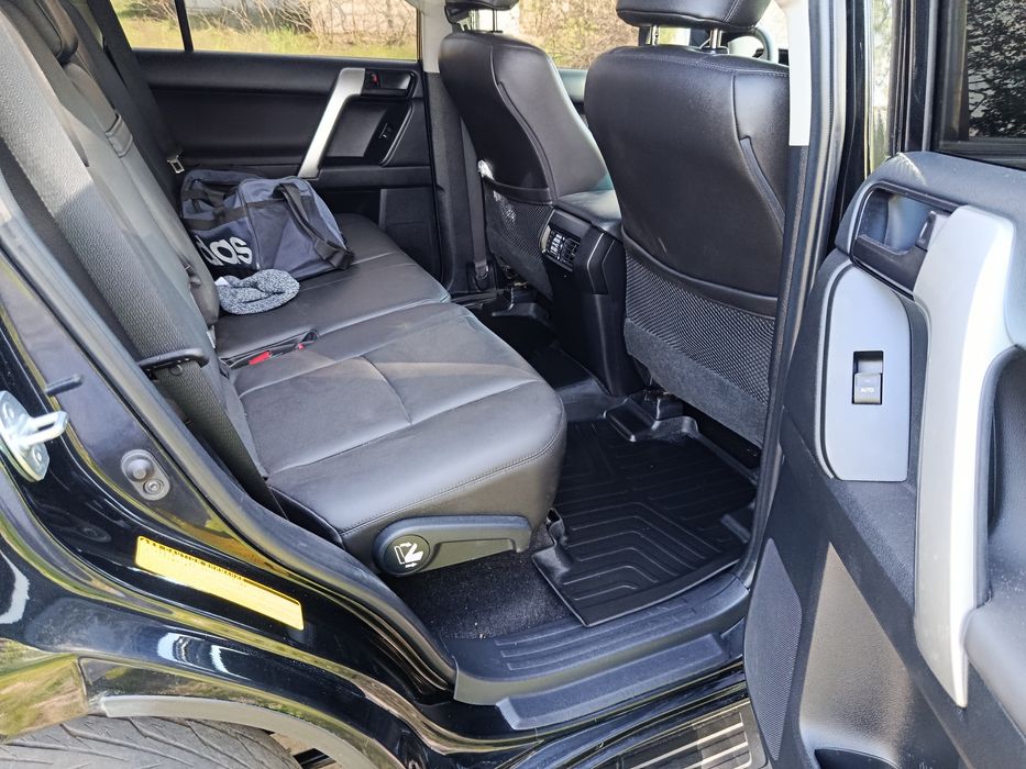 Продам Toyota Prada 150
