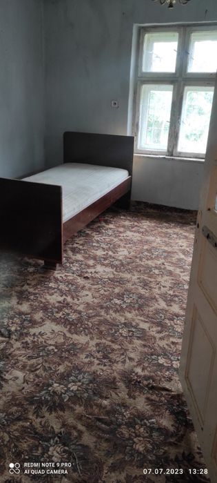 Продаж будинка під реконструкцію в  передмісті Ужгорода