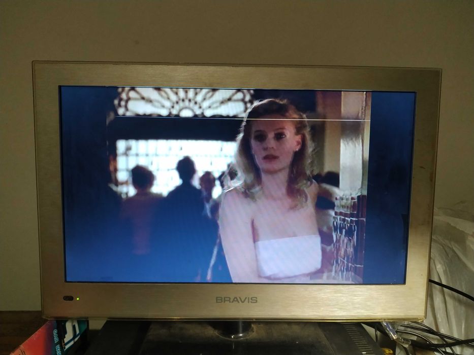 Видеомагнитофон відеомагнітофон toshiba v-e32