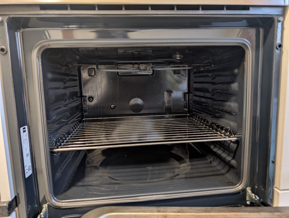 Forno Teka encastrado