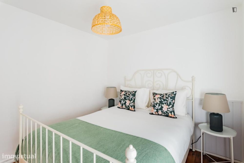 Apartamento com 2 quartos - localizado em Intendente Lisbon