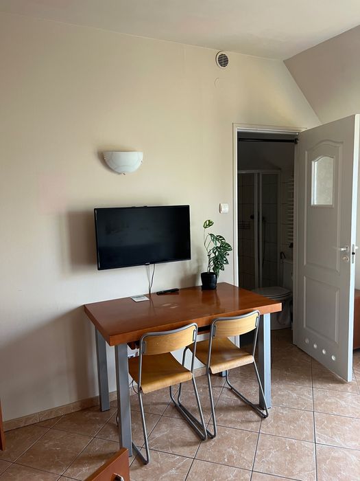 Wynajmę kawalerkę z miejscem postojowym ul.Bieżanowska/Wielicka