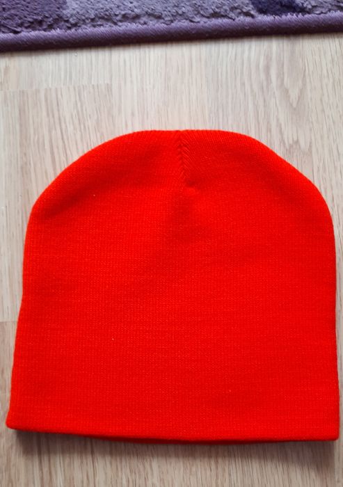 Czapki zimowe nowe 2 szt kpl.