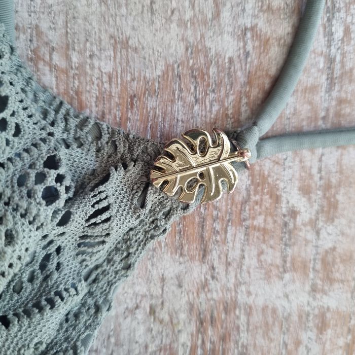 Strój kąpielowy dwuczęściowy H&M 170 bikini falbanka oliwkowy