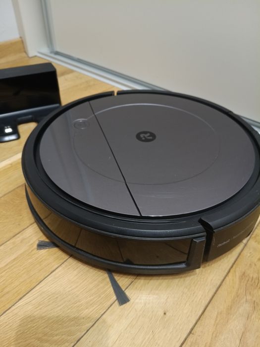 i Robót Roomba Combo