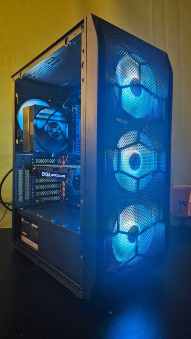 PC Gamer i7 4770k 4.2Ghz | 16Gb DDR3 | EVGA GTX 1070 8GB | SSD + HDD | ARGB