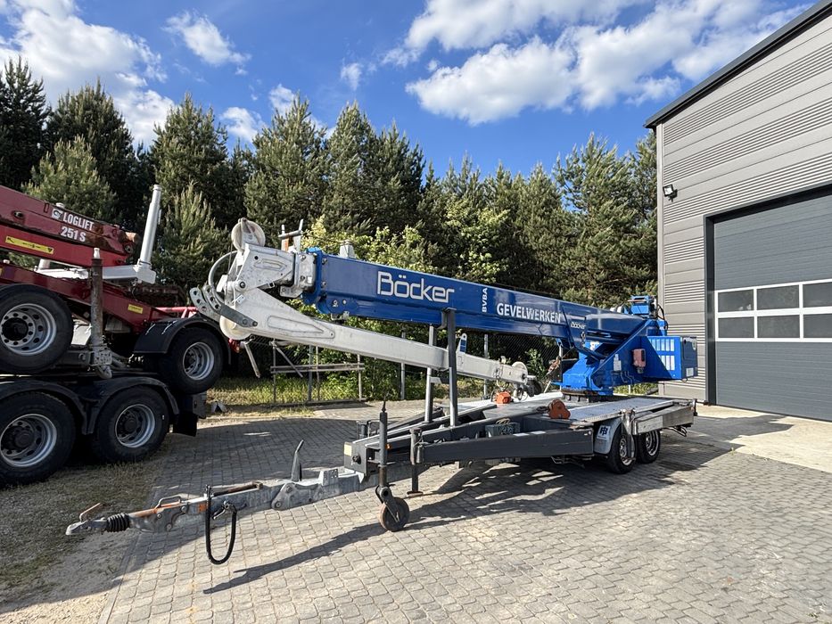 Bocker AHK 25/800 kg dźwig dekarski w idealnym stanie SPROWADZONY
